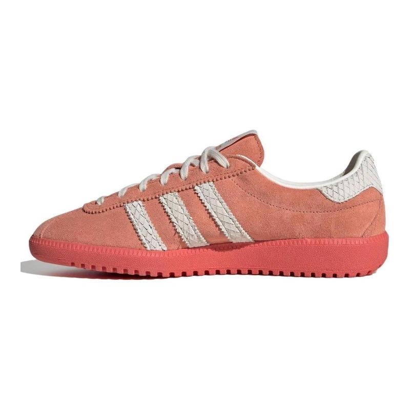 adidas Originals Bermuda Women s Low-Top Skate Shoes Pink White IF6559 38