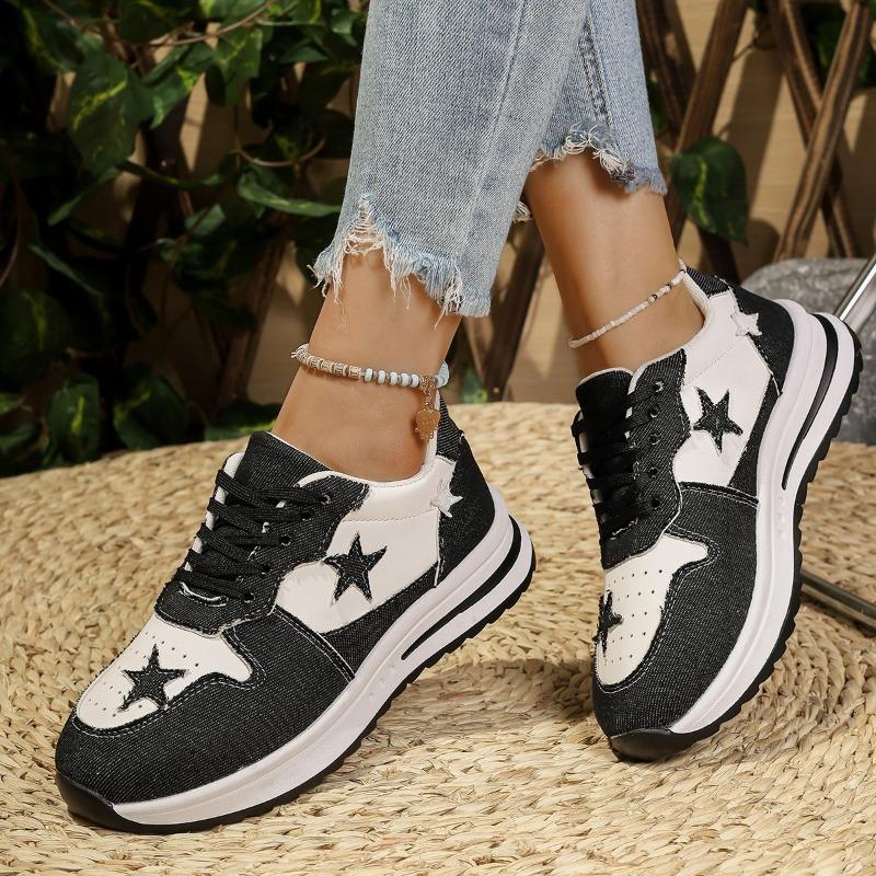 Women's Wide Width Fashion Sneakers with Star Design Breathable Casual Shoes for Fall, Comfortable Athletic Walking Shoes In Extended Sizes