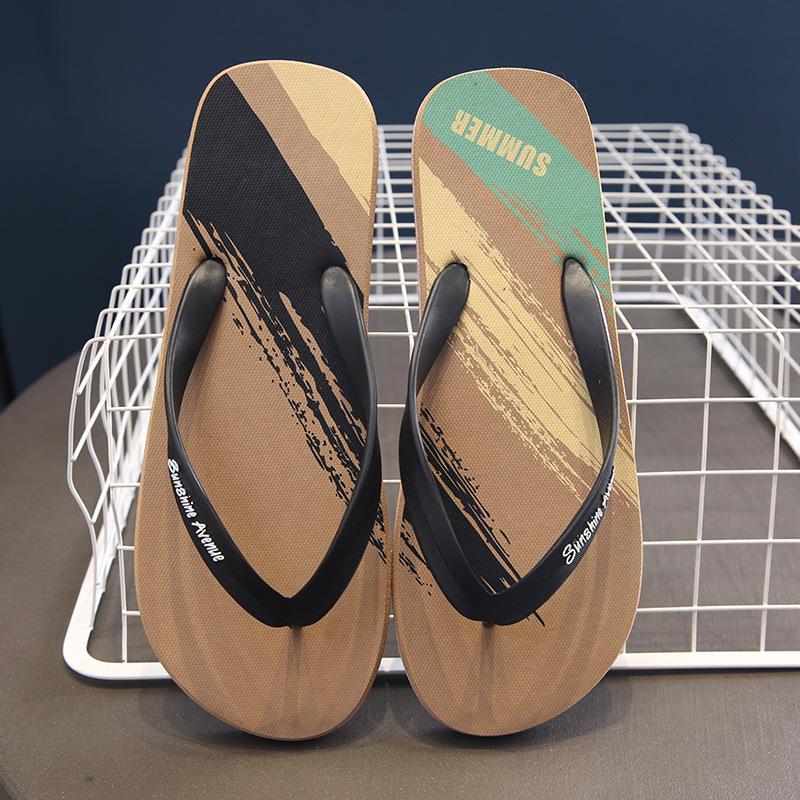 Slippers men's summer flip-flops new non-slip beach sandals lightweight fashion rubber shoes
