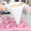 Kitchen DIY Convenient Chocolate Candy Icing Funnel Mold White Foodgrade Plastic Pancake Cream Tool Baking Tools for Cakes