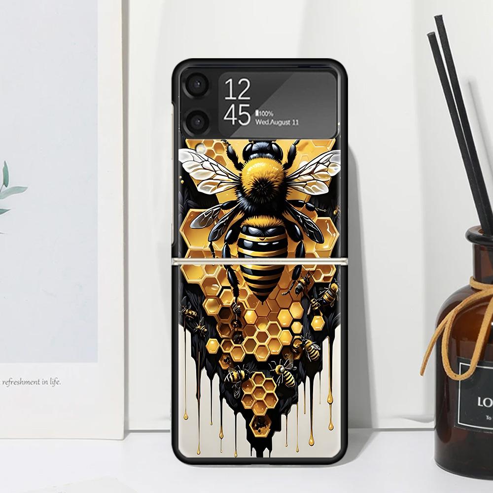 Bee Keeping Honey Animal Phone Case Cover for Samsung Galaxy Z Flip 7 6 5 4 3 5G Flip3 Flip4 Flip5 ZFlip6 ZFlip7 Black Fundas Cl