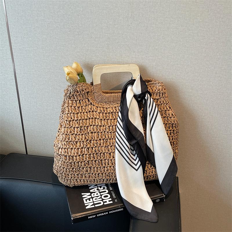 

Винтажная женская летняя плетеная сумка большой вместимости, портативная полая соломенная сумка, модная 2025, пляжная сумка для морского отдыха коричневый