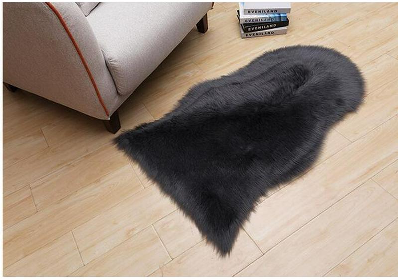 Nordic Fluffy Long-Pile Chair Cushion and Carpet for Bedroom or Bay Window 40x60cm