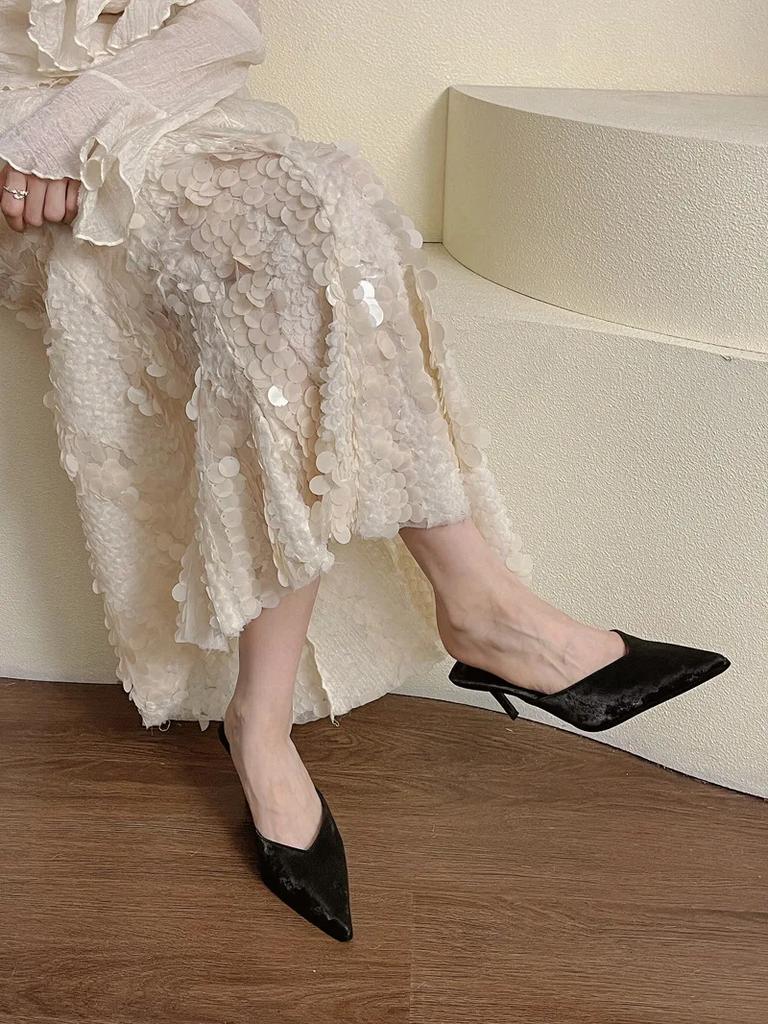 Fashion 2025 New Thin Pointed Thin Heel V-mouth High Heel Temperament Bao Head Half Slippers Women Wear