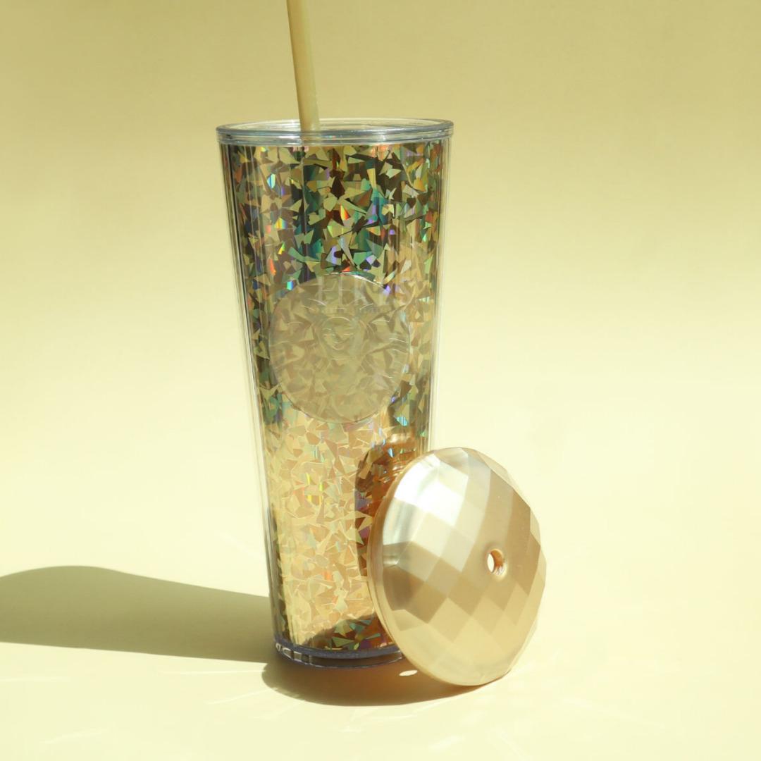 

Starbucks Korea Limited Edition Gold Kaleidoscope Cold Cup 710ml – The Perfect Gift for Celebration and Encouragement