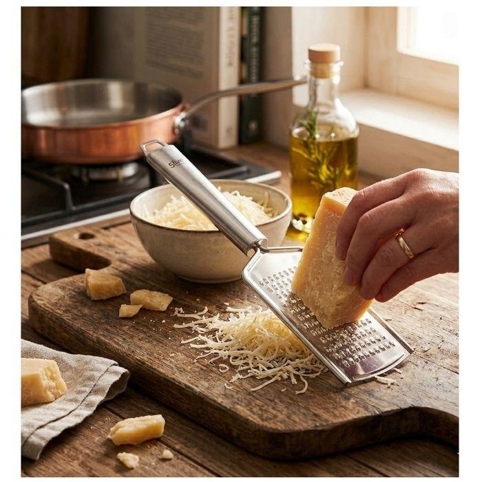 Râpe a fromage en acier 5 x 25 cm Luxe