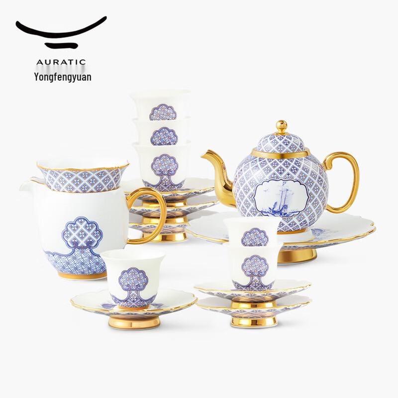 Yongfengyuan 'Peace and Prosperity' 17-Piece Chinese Ceramic Tea Set