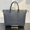 2026 new leather women's bag handwoven men's and women's same briefcase fashionable retro shoulder handbag cross-border