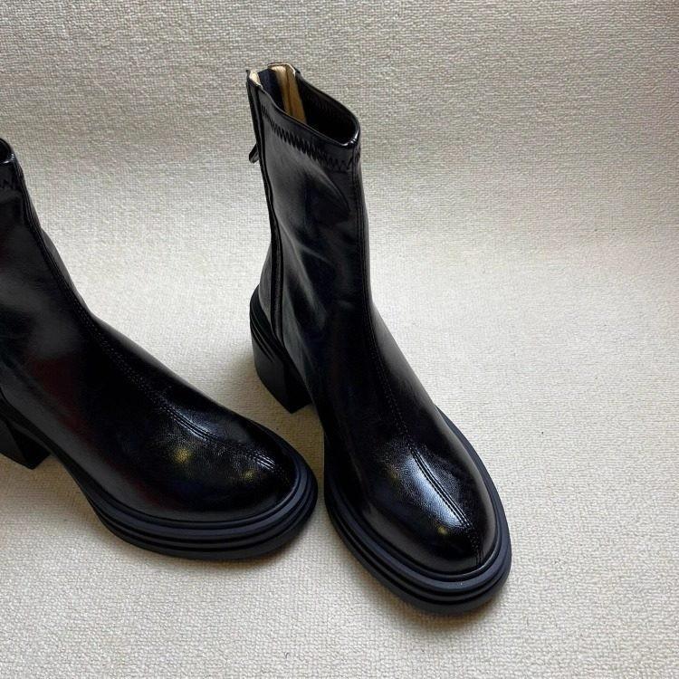 Thick-soled round-headed British thin boots for women, small height-increasing simple thick-heeled rear zipper short boots 35