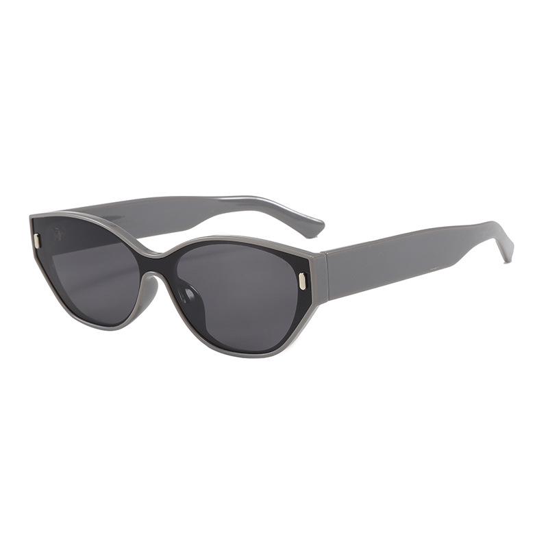 Stylish Retro Metal Cat-Eye Sunglasses for Women – High-End Fashion Brand