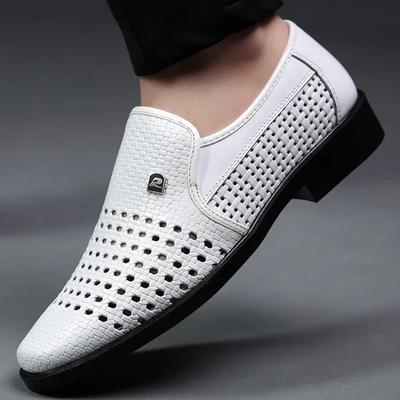 Módne pánske PU kožené topánky Duté sandále Letné priedušné dierkované topánky Pánske nazúvacie ležérne spoločenské topánky Zapatos De Hombre