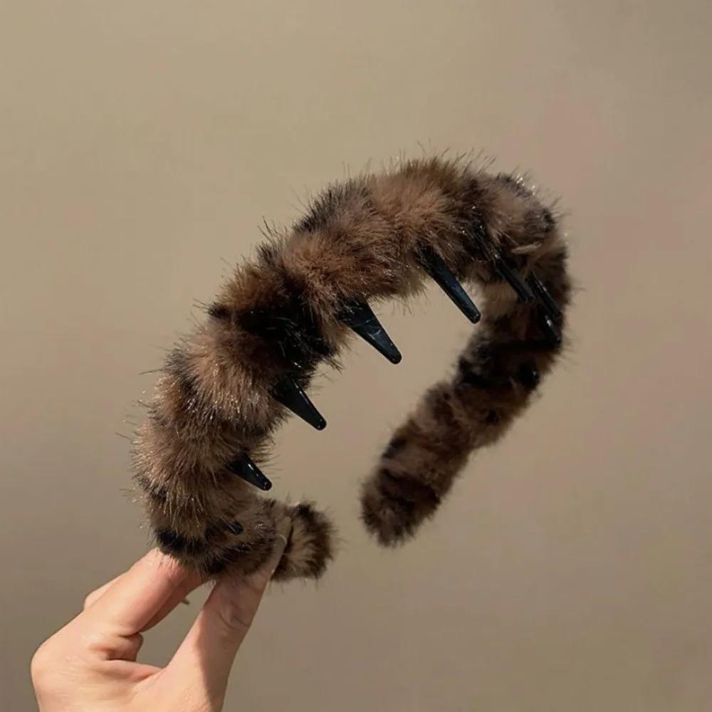 New Vintage Leopard Print Plush Headband with A Toothed Design Women's Non-slip Hairband Skull-shaped Hair Accessory