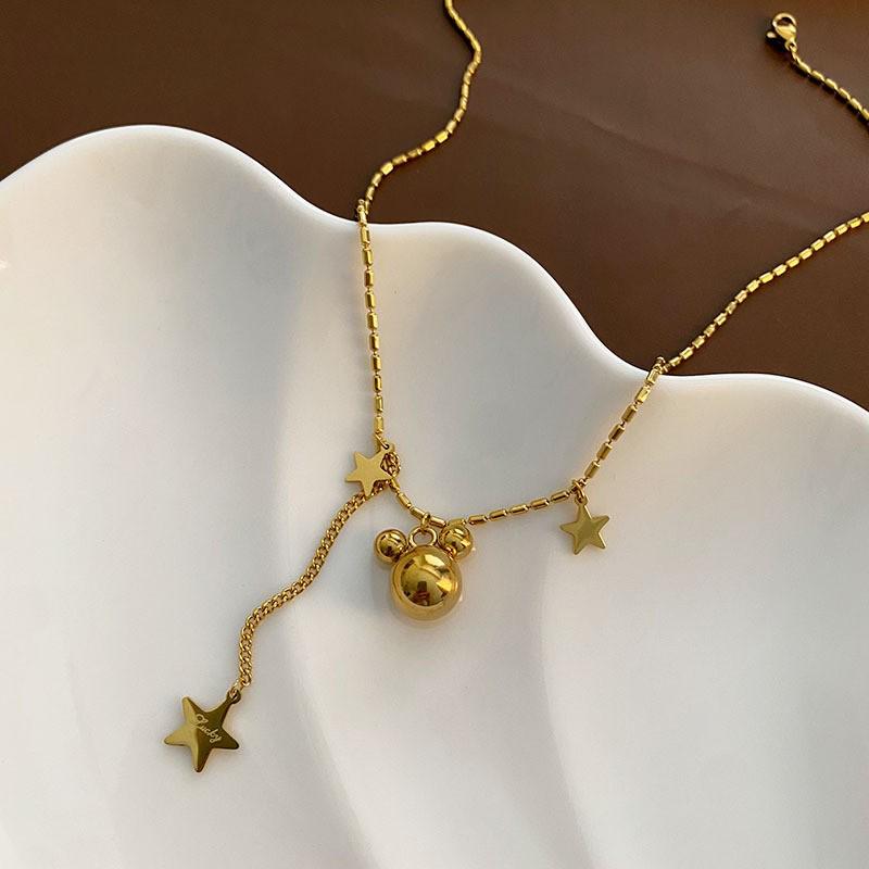 2025 Women's Titanium Steel Necklace: Light Luxury, Clavicle Chain, Non-Fading High-End Accessory