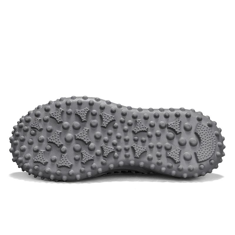 Men Outdoor Hiking Sandals Handmade Summer Roman Sandals Retro Wide Close Toe Grey Beach Shoes Over Sized