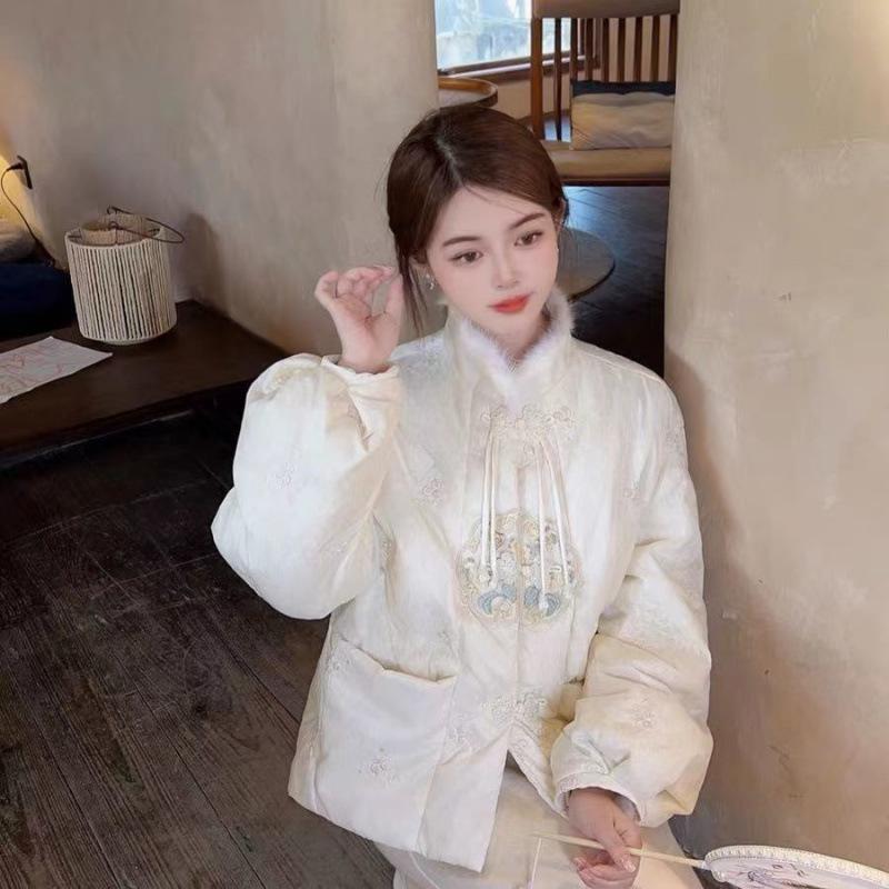 Women's 2024 Winter Embroidered Stand Collar Jacket - Chinese Style Retro Petite
