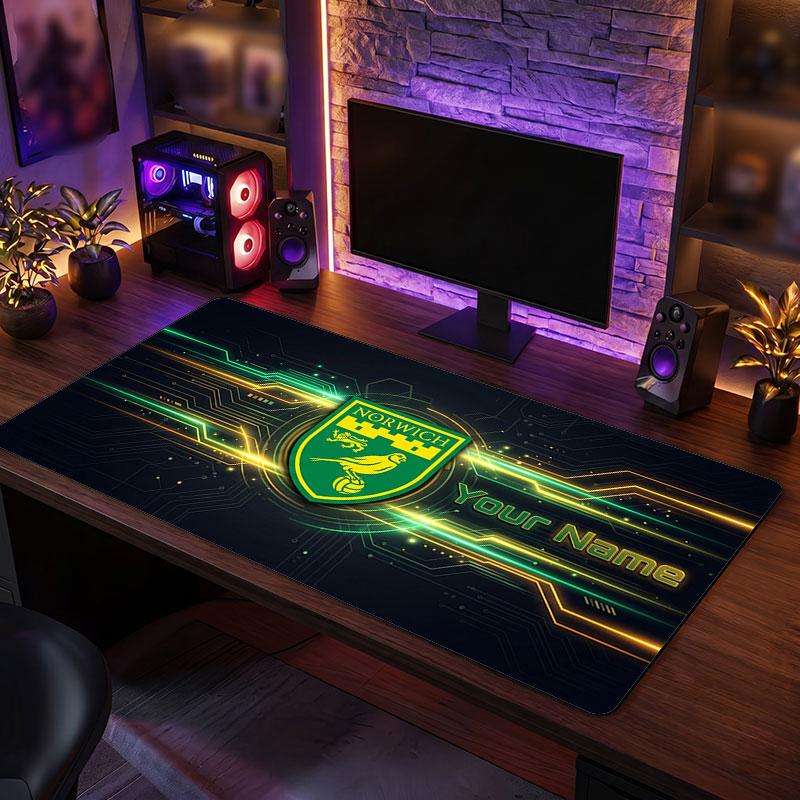 Norwich City Benutzerdefiniertes Großes Mauspade, Personalisierter Name Textdruck, Fußball Logo Rutschfeste Schreibtischmatte Gaming Geschenk
