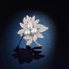 1Pc Simple Leaves Brooch for Women Men Chic Pearl Leaf Brooches Pins Jewelry Trendy Accessories Summer Holiday Gifts