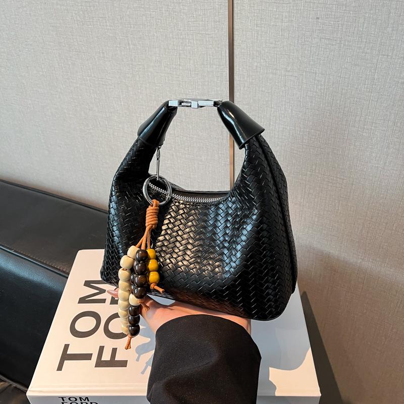Premium Sense Woven Pattern Handbag Women's New Fashion Versatile Shoulder Messenger Bag Niche Dumpling Bag