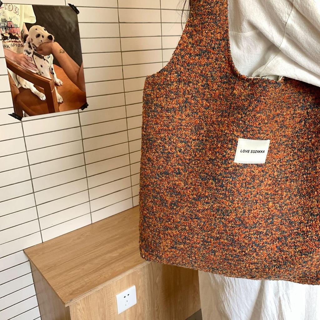 Dámská vlněná taška přes rameno Harajuku univerzální velkokapacitní vintage vesta