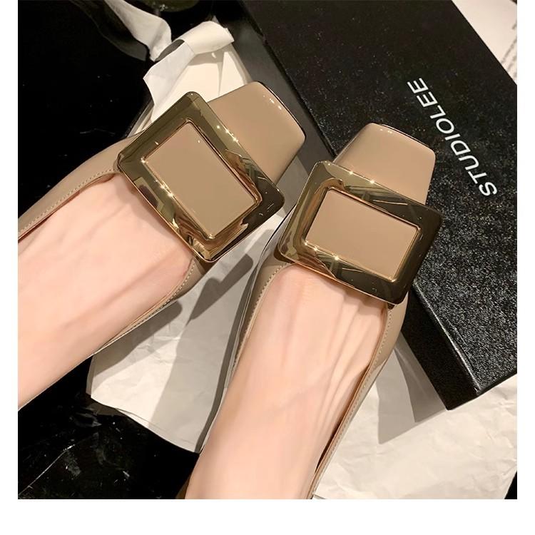 Grape mother of the same style, French elegant metal square buckle, small thick heel, shallow mouth square head flat sole single shoe, women's spring