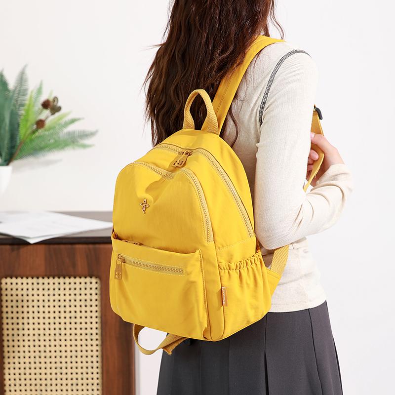 Large Capacity Outdoor Sports Backpack Women's Casual Travel Bag Student Book Bag Simple Design Double Shoulder Bag