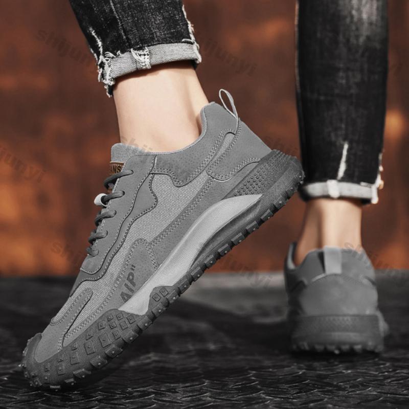 Fashion Men Platform Sneakers 2025 Spring New Fashion Breathable Vulcanized Shoes Men Sports Leisure Running Shoes Sapatos Masculinos