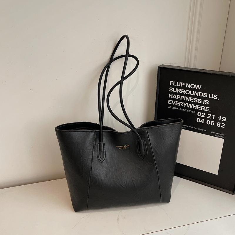 Premium Sense Retro Bag Women's Autumn and Winter 2025 Popular Texture Versatile Shoulder Bag Large Capacity Tote Big Bag