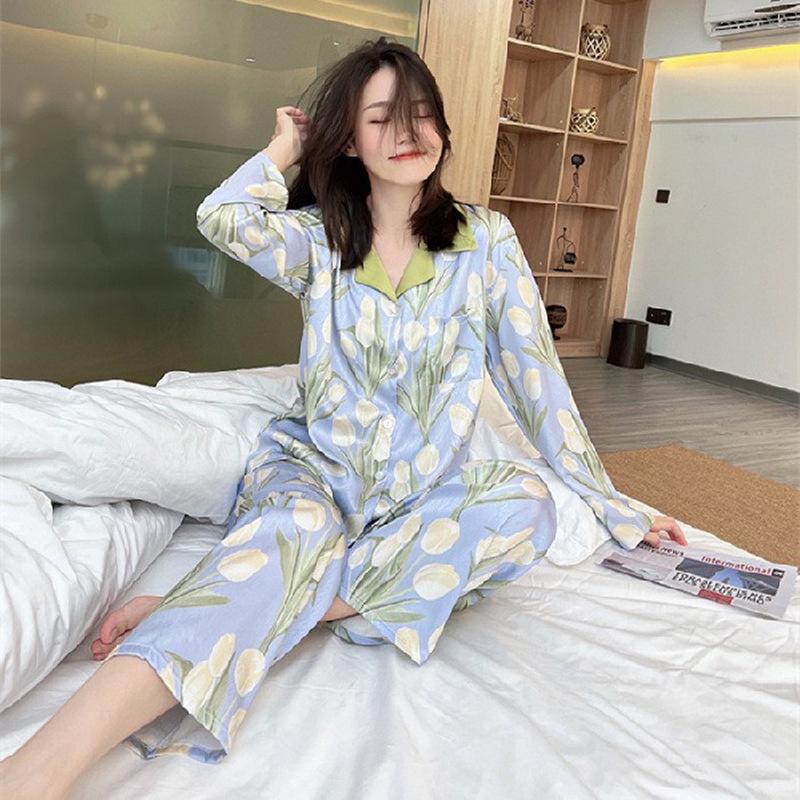 Women's Lingerie Pajamas Set Two-piece Silk Pajamas Long-sleeved Cardigan Trousers Printed Home Clothes Warm Season and Autumn Pajamas