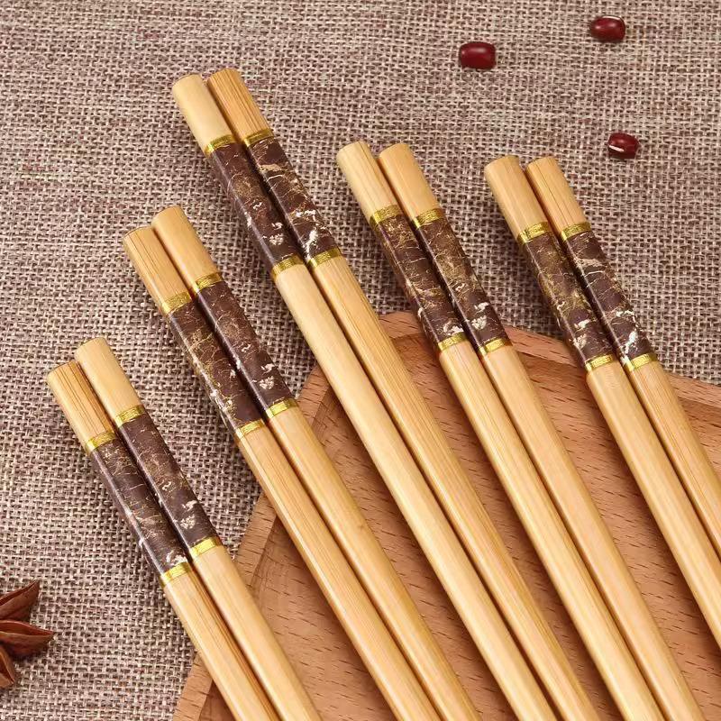 

Bamboo Chopsticks Set: Non-slip, Anti-mold, Heat Resistant, Unpainted, Unwaxed, Healthy for Family Use