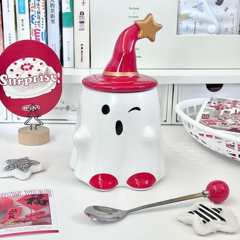 

New Year s gifts for boys and girls, cute ghost and ghost mugs, girlfriends souvenirs, high-value couple ceramic cups. 301-400ml