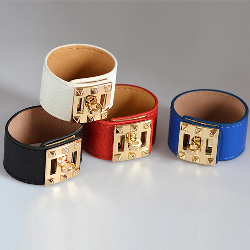 European & American Fashion PU Leather Wide Band Rotating Buckle Bracelet