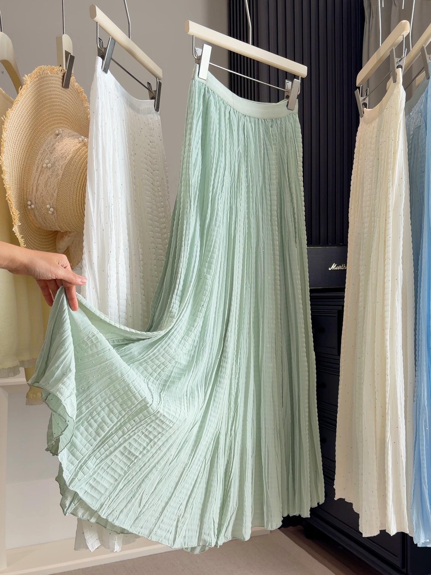 Spring New Arrival: Women s Korean Style Rhinestone Mesh Pleated Skirt with Large Hem One Size