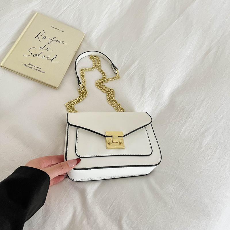 Retro Women's Crossbody Chain Bag - Small, Stylish, Versatile Square Shoulder Bag for Spring/Summer 2026