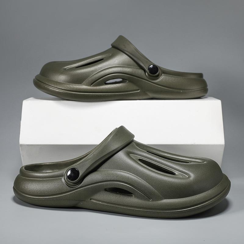 

2025 Summer Clogs Slippers For Men Summer Platform Hole Shoes Beach Sandals Casual Indoor Bathroom House Shoes 40-41