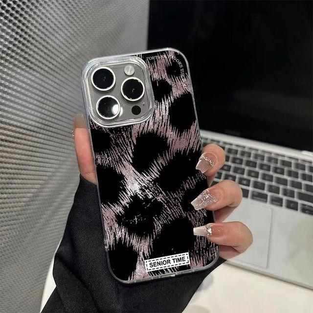 Leopard Love Point Print Phone Case For iPhone 16 15 14 13 12 11 Pro 16E 7 8 Plus X XS Max XR Shockproof Cover