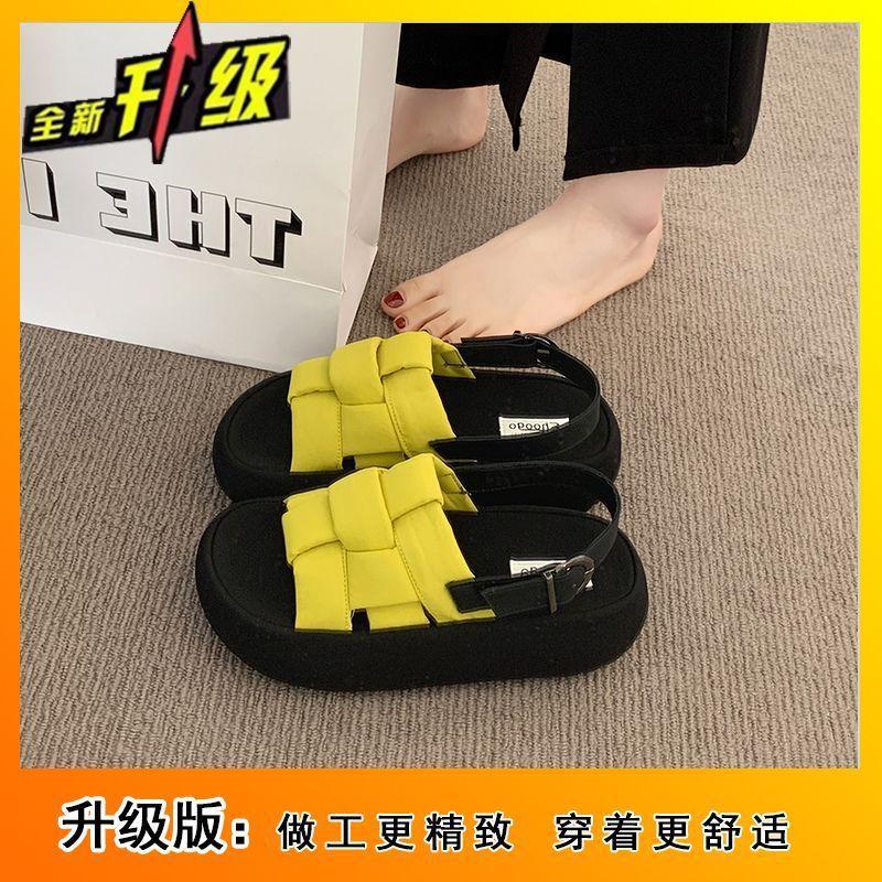 

Super fire with skirt platform fashion sandals 2025 new casual cool slippers women s summer wear 40