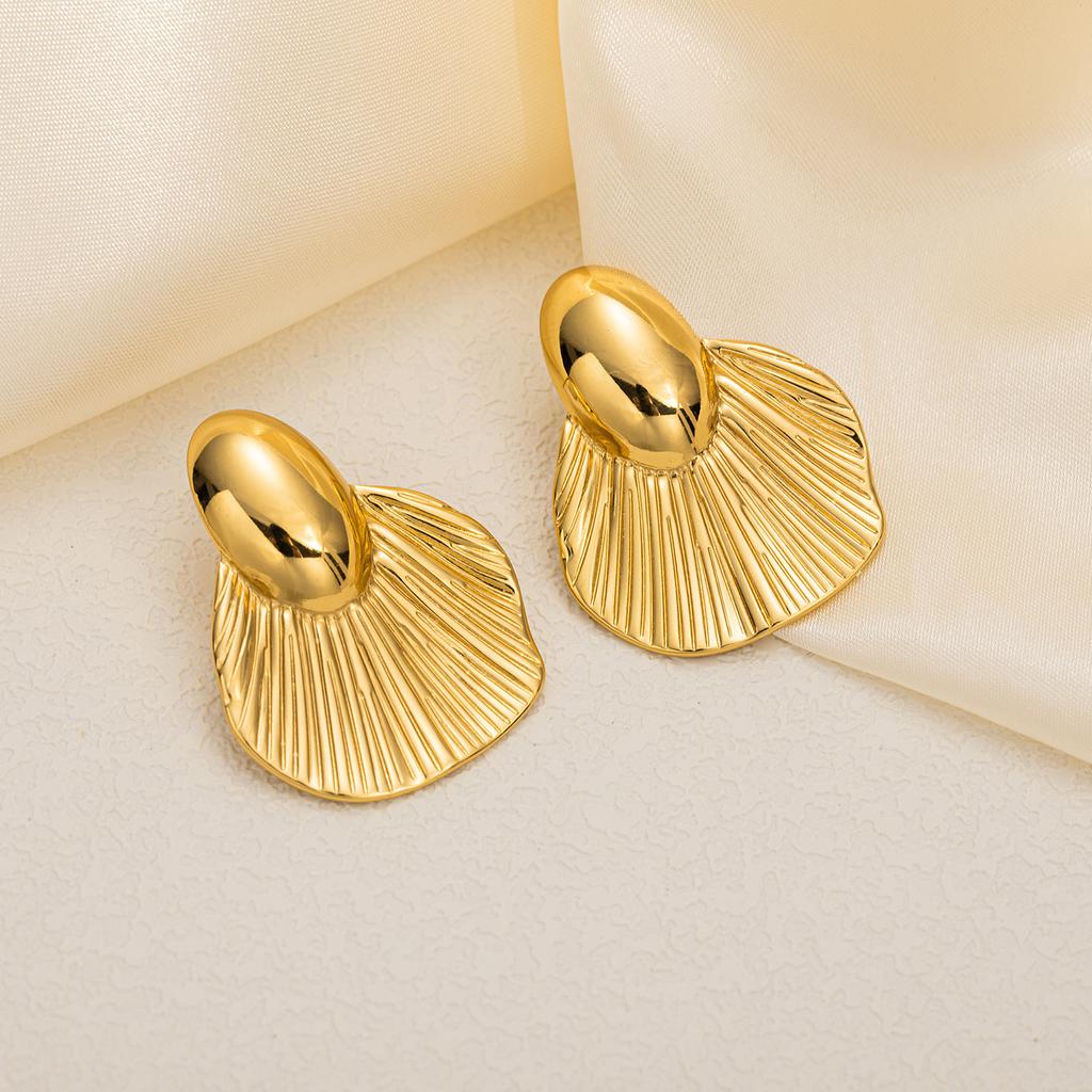 Vintage Gold Color Irregular Geometric Earrings For Women Stainless Steel Ginkgo Leaf Love Heart Shaped Earring Party Jewelry