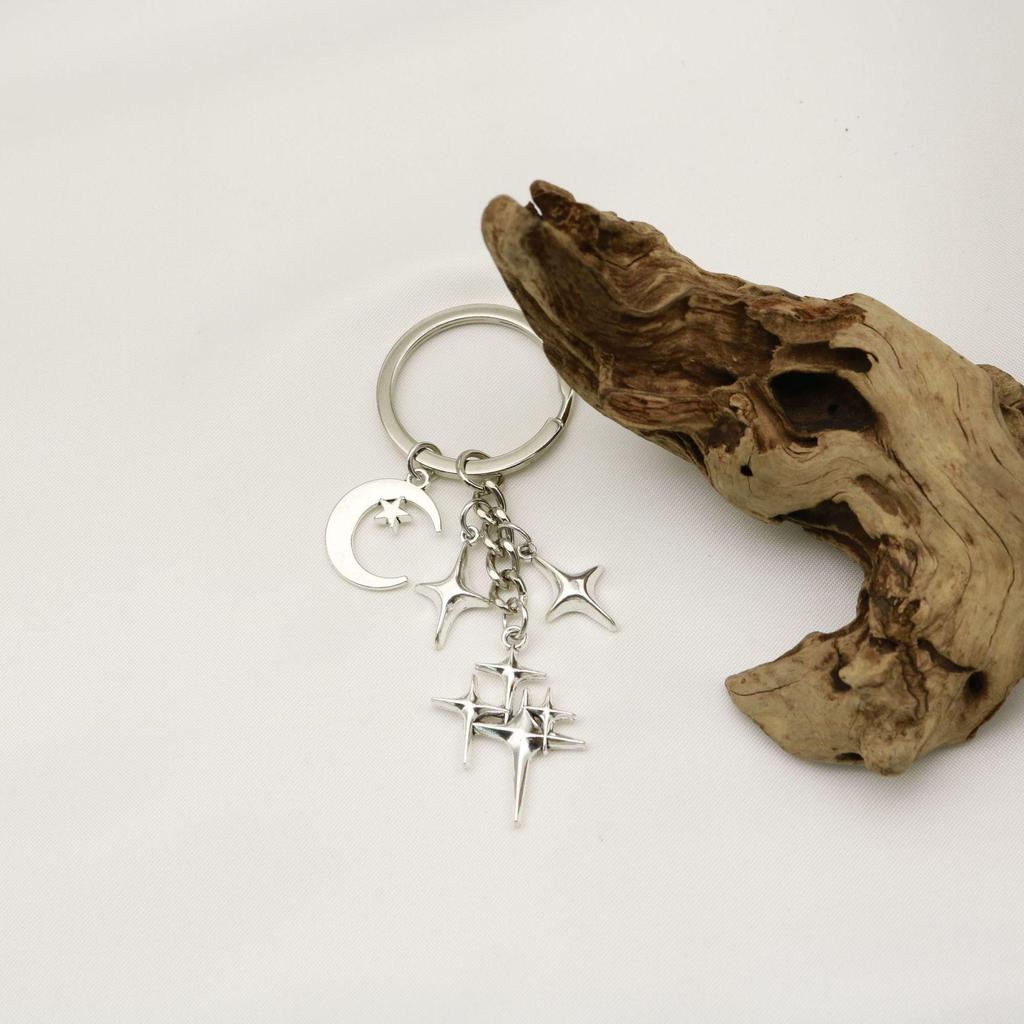 DIY Creative Metal Star Moon Pendant Keychain and Bag Decoration