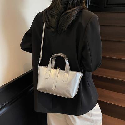 Premium Handbag Bag Women's New Trendy Fashion Shoulder Bag Popular Commuter Messenger Tote Bag