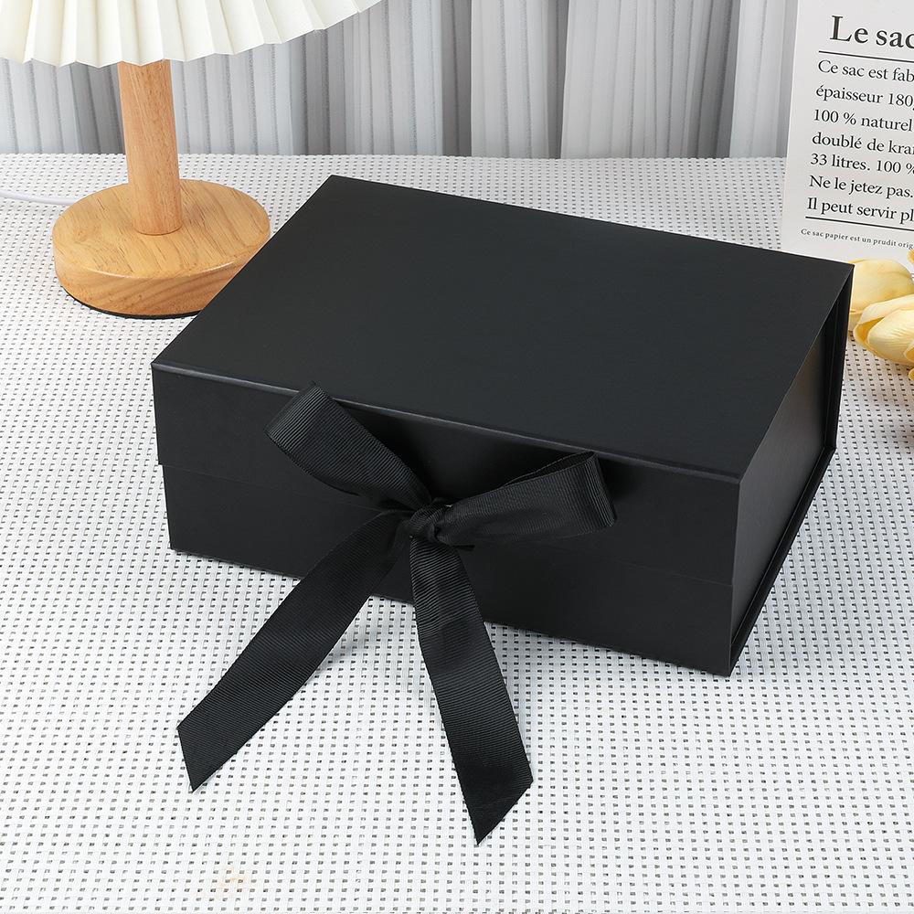 In-Stock Magnetic Folding Gift Box with Ribbon Bow - Solid Color Flip-Top Packaging Box