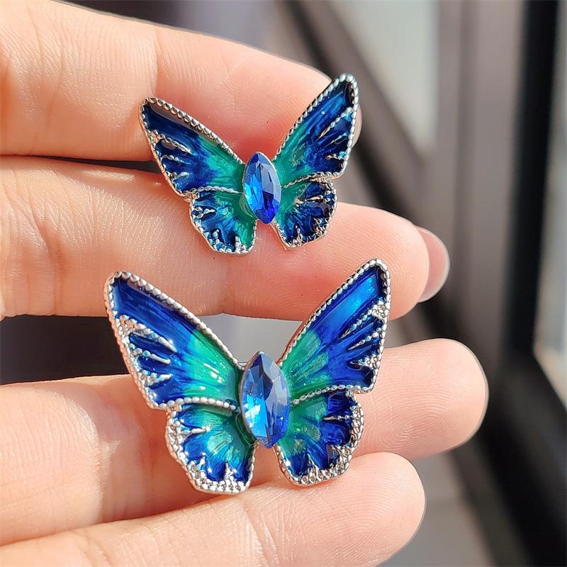 Simple Inlaid Fashion Drop Oil Color Butterfly Brooch Femininity Pin Jacket Crystal Corsage
