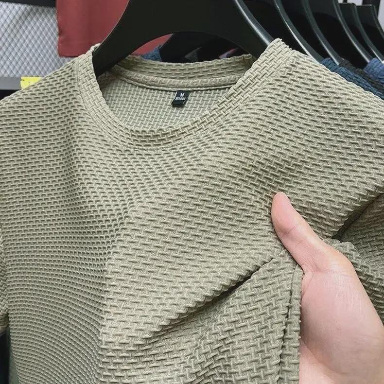 Camiseta de manga corta de malla de bambú y seda helada para hombre, de corte ajustado: un top informal de verano fresco, cómodo y moderno.