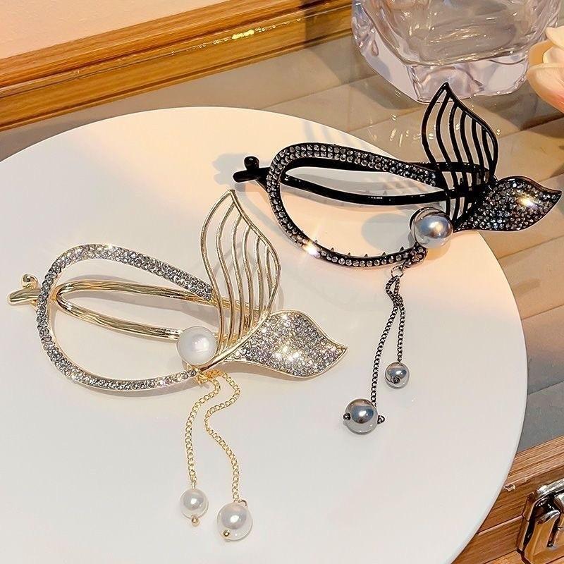 Metal Gold And Black Color Hair Clip Tassel Fixing Artifact Twist Clip Word Clip Light Luxury Horizontal Clip Hair Accessories