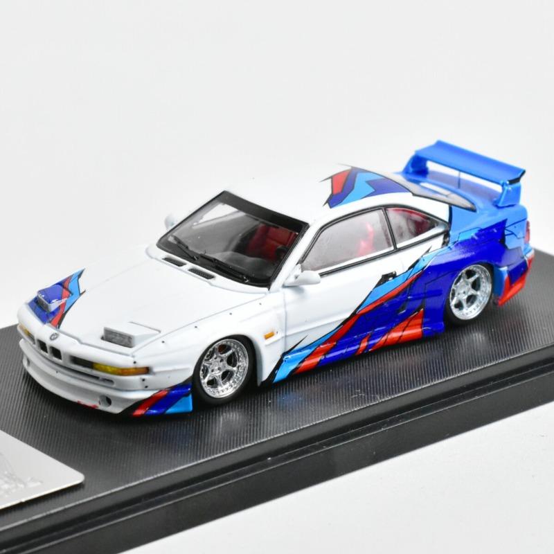 RM Rhino 1:64 BMW 850CSi E31 Jumping Light Wide Body Modified Simulation Alloy Car Model Boy Toy Desktop Ornament