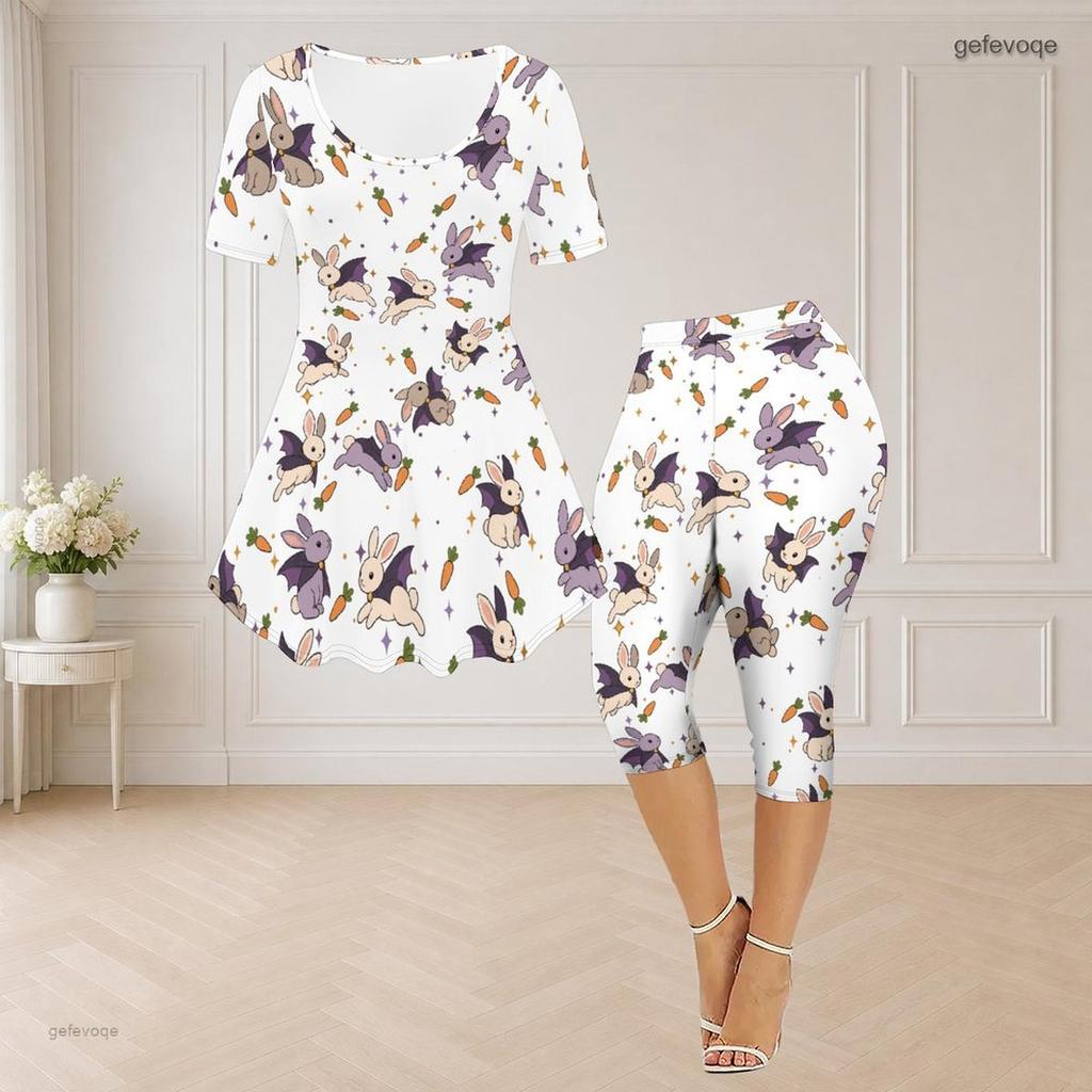 Women Plus Size Printed Round Neck Short Sleeve Flared Top Capri Pants Two Piece Pajama Set