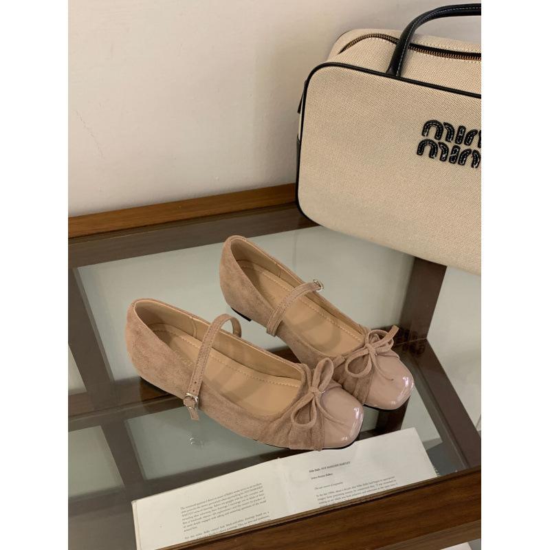 2025 Autumn New Gentle Fairy Wind Square Head Mary Jane Shoes One-word Buckle French Temperament Inner Height Increase Single Shoes Women