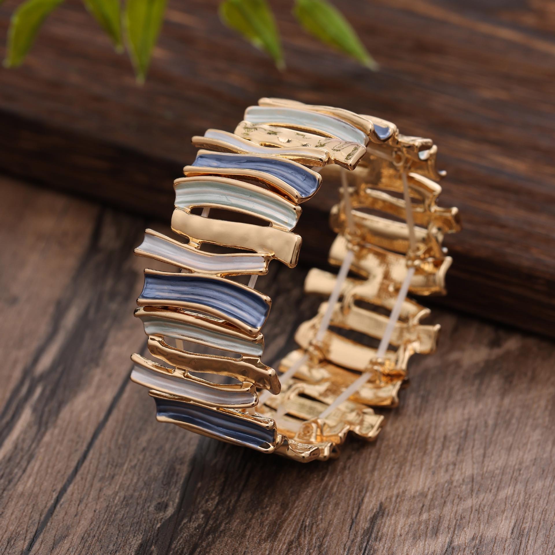 Exaggerated Geometric Enamel Elastic Women s Bracelet - Creative High-End Irregular Alloy Design Elastic Adjustable