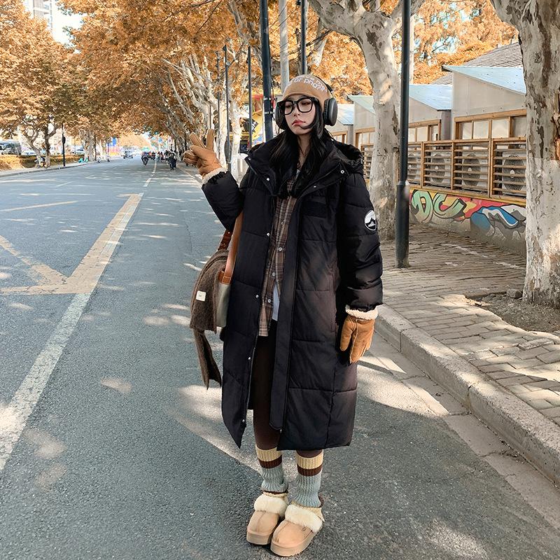 Winter men's and women's same warm cotton-padded clothes Korean version loose thickened cotton-padded clothes long knee-length down cotton-padde