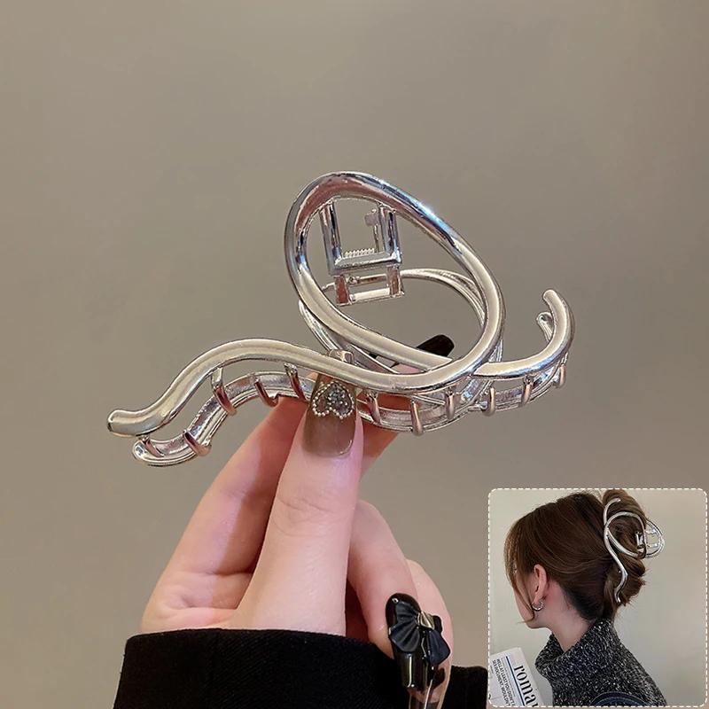 Large Bowknot Womens Hair Claw Clip for Thick Thin Hair Accessories Trendy Elegant Gold Silver Metal Streamer Crab Clamp Jewelry