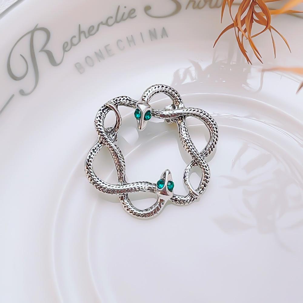 

Брошь Знак Зодиака Змея Винтажная Персонализированная Скрученная Змея Сплав Одежда с Булавкой-КорсажемЖенская Бижутерия и Аксессуары